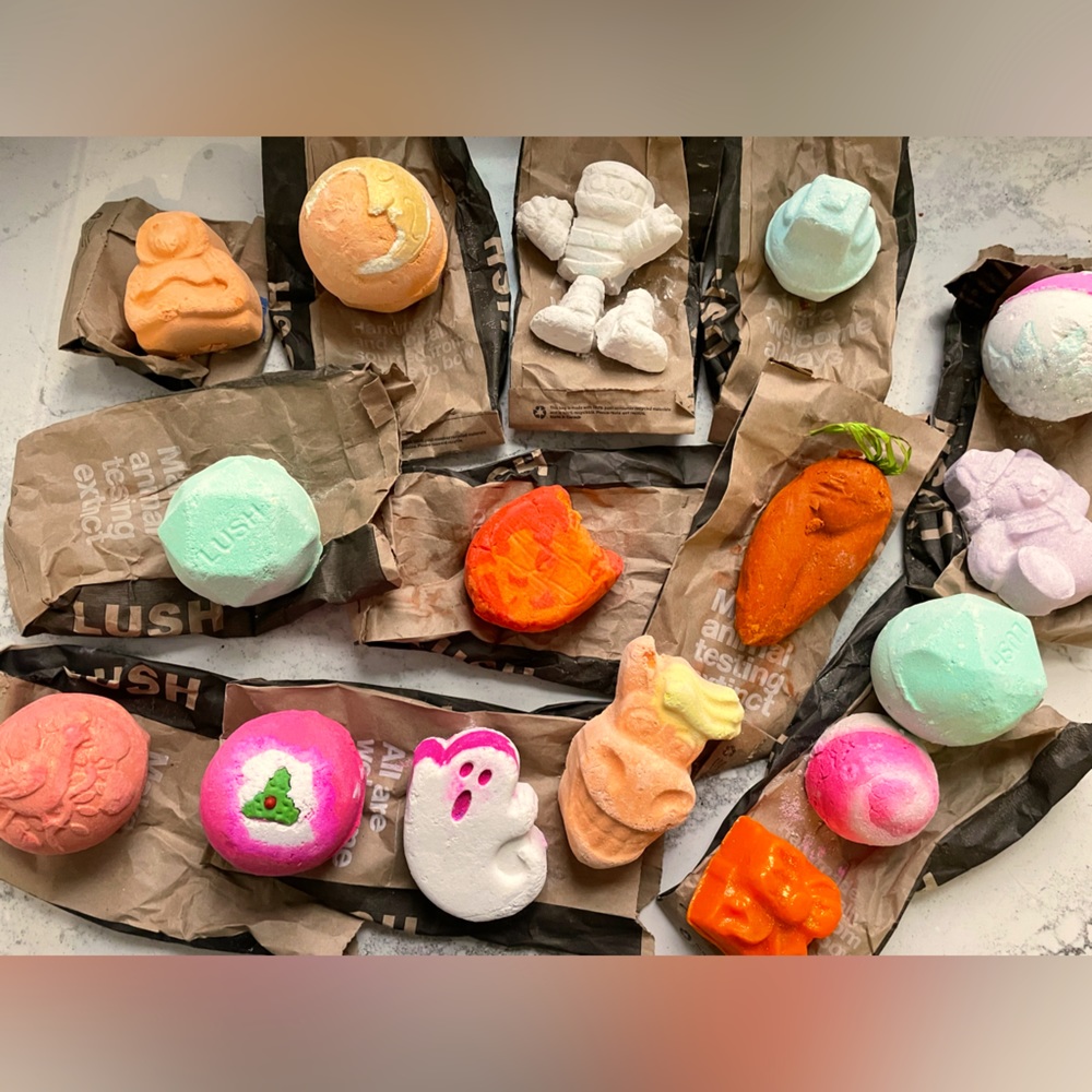 Lot NEW LUSH bath bombs, bubble bars and soap.